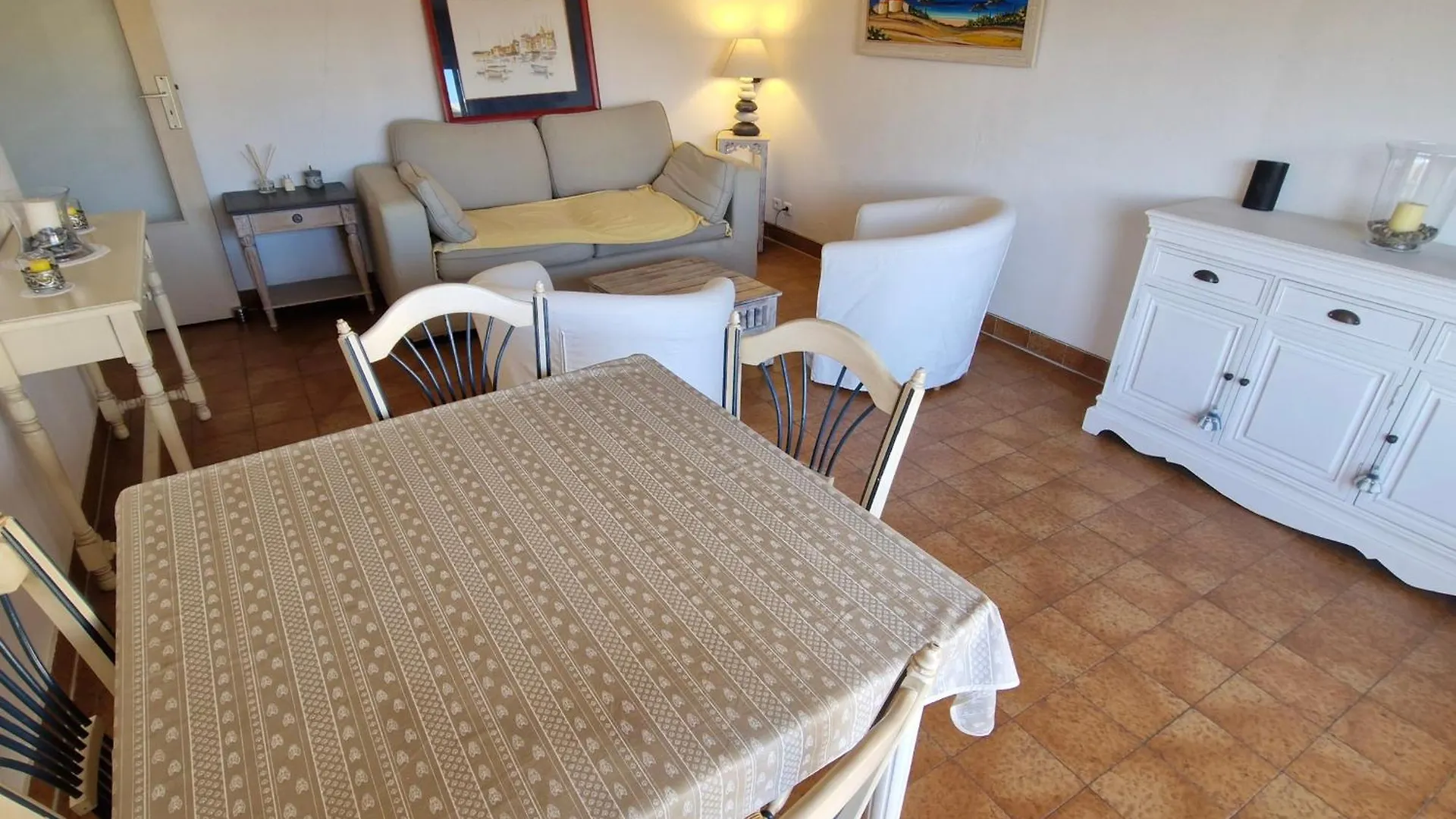 Appartement 3 Pieces Avec Piscine, Proche Centre Et Plages - Sainte-Maxime - Fr-1-780-56