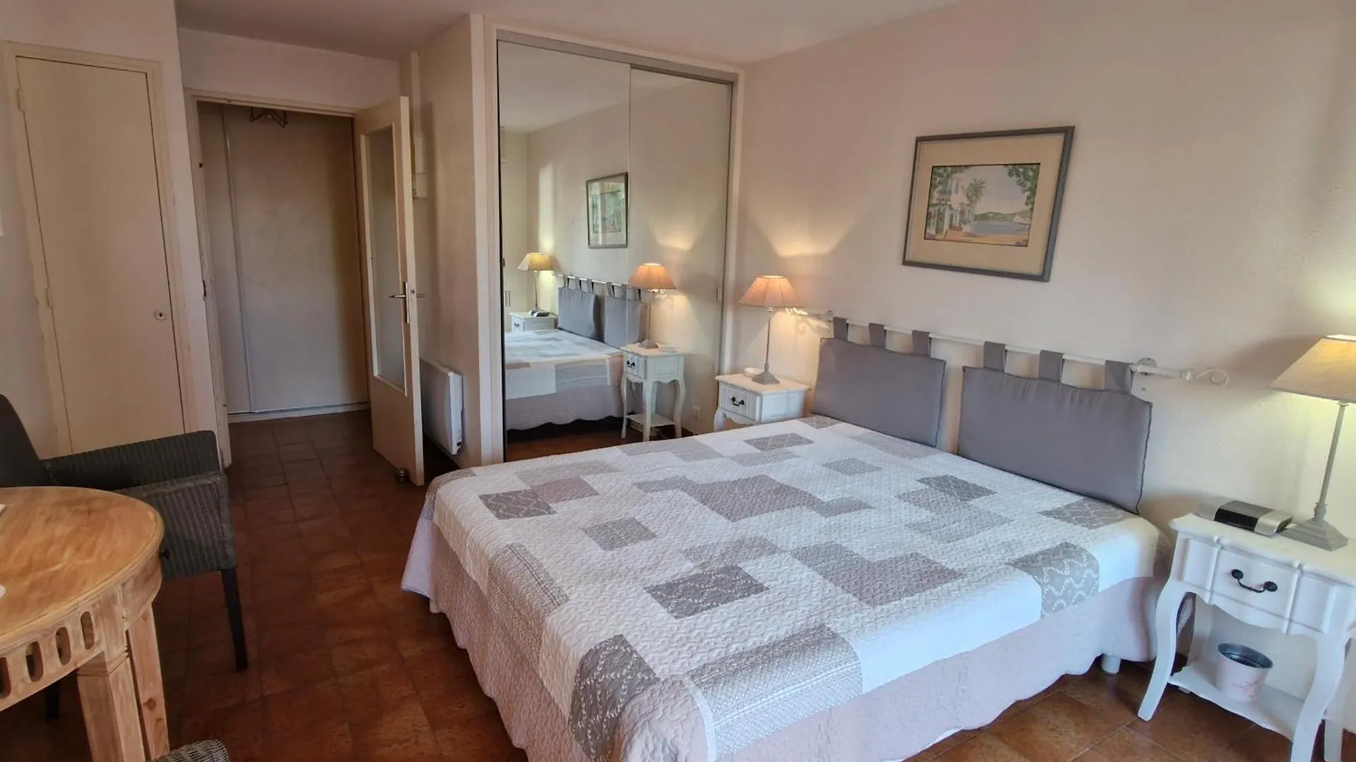 Appartement 3 Pieces Avec Piscine, Proche Centre Et Plages - Sainte-Maxime - Fr-1-780-56