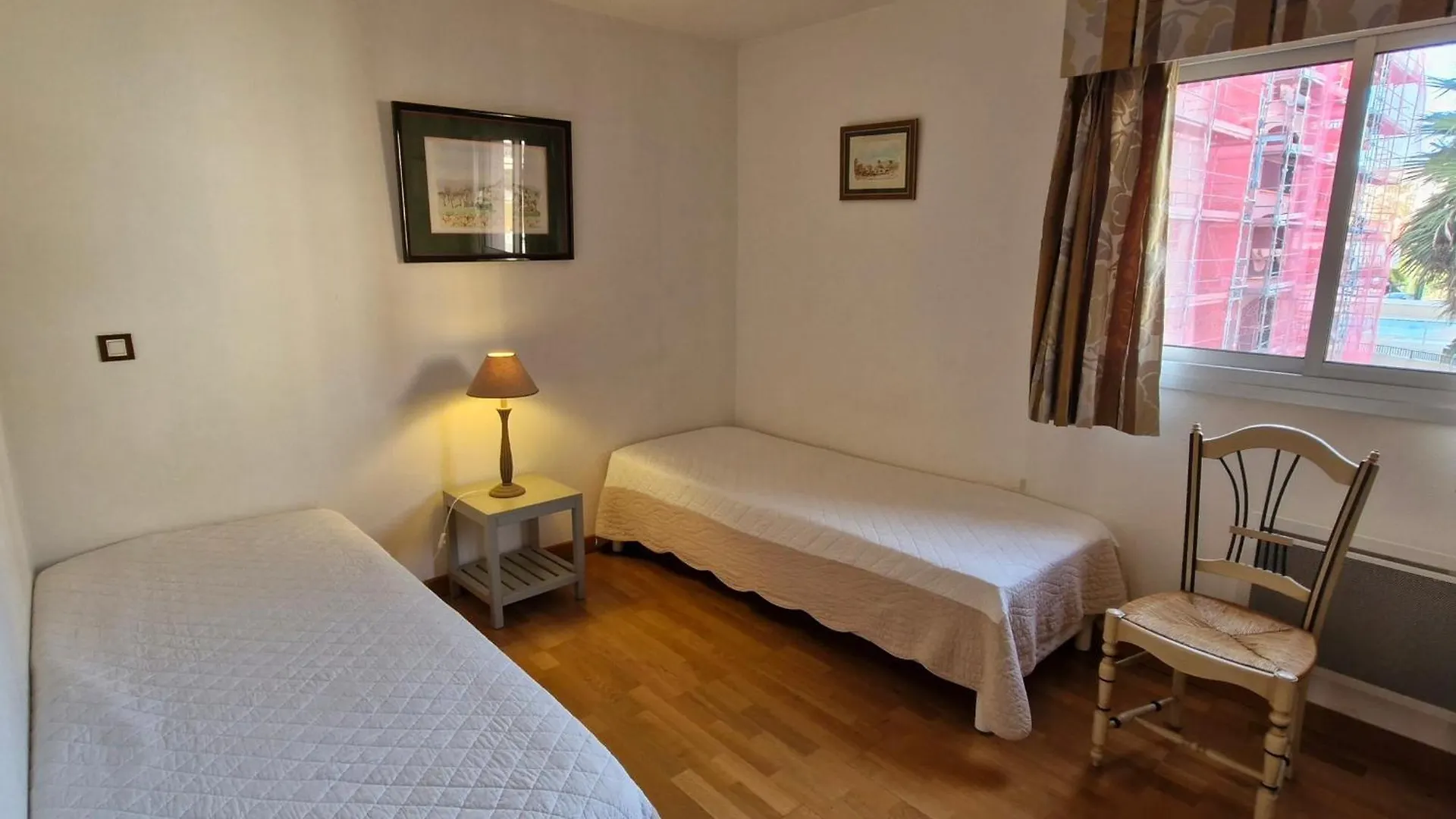 Appartement 3 Pieces Avec Piscine, Proche Centre Et Plages - Sainte-Maxime - Fr-1-780-56